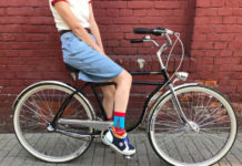 Moda na własną kolekcję skarpetek