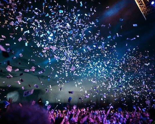 Kiedy konfetti na weselu?