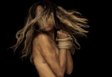 Co oznacza złapanie muchy na weselu? Co oznacza złapanie muchy na weselu?