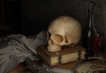 Co oznacza pistolet na Łańcuszku?