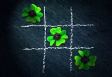 Czy można nosić krzyżyk poziomo?