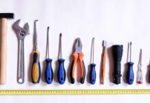 Jak naprawić klipsy?