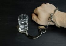 Alkomat jako narzędzie prewencji uzależnień – jak regularna self-checking może wspierać terapie i profilaktykę alkoholową